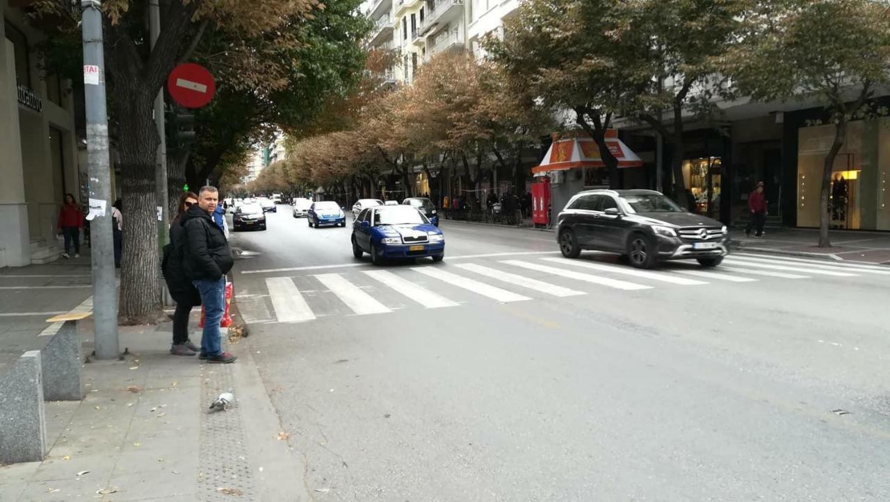 テッサロニキAgia Sofia'S Down Town Flatアパートメント エクステリア 写真